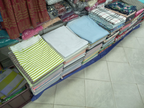 Cotton & Shirting Fabric Stacks, Cut Pieces